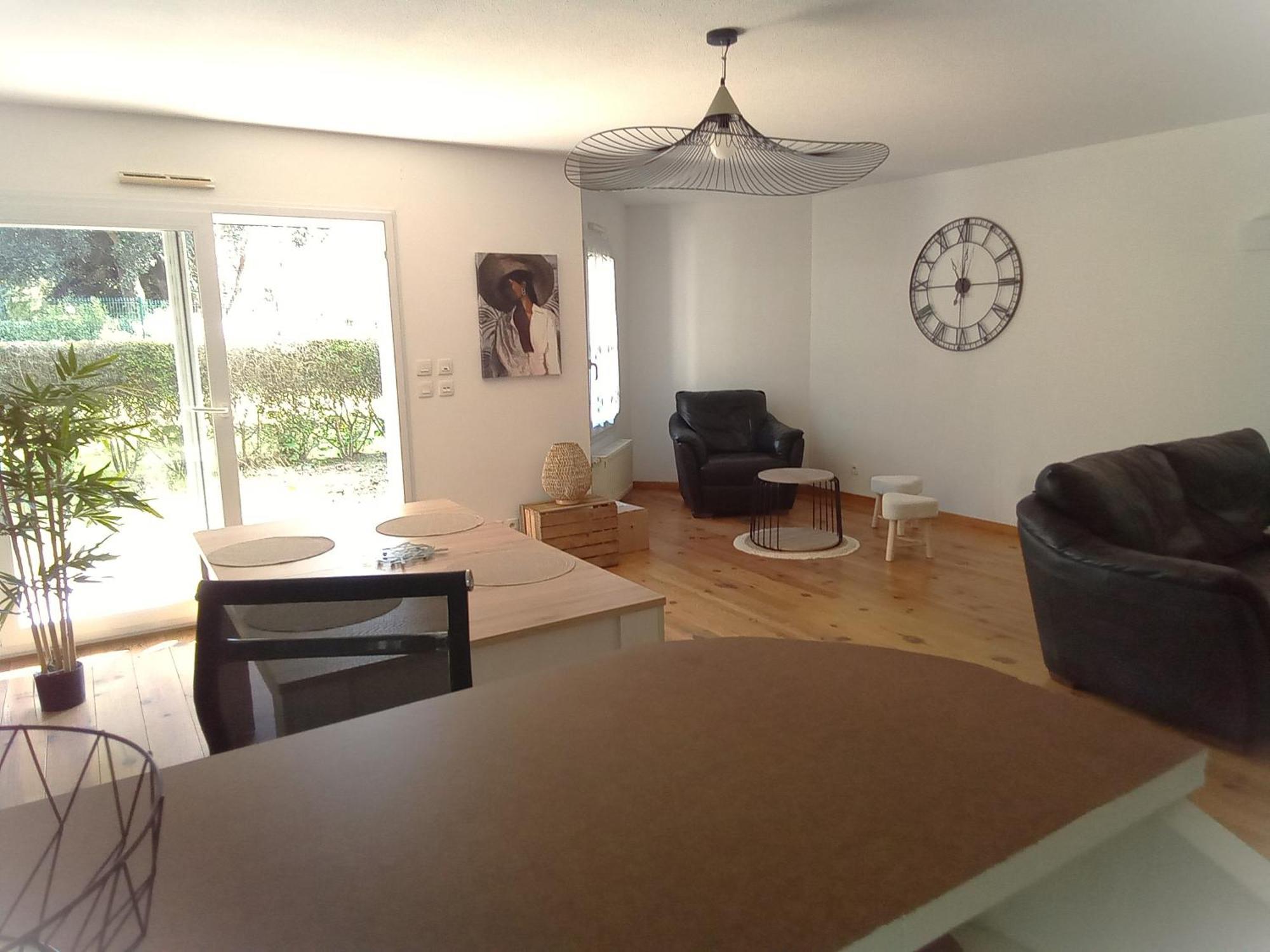 Appartement Spacieux Au Calme Ванн Екстер'єр фото